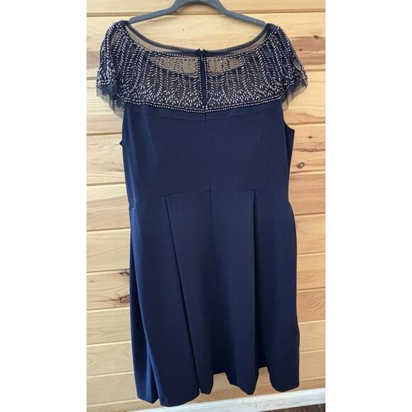 R&M Richard’s Formal Dress 18W Knee Length Beaded Top A Line Padded Bust Navy - Picture 5 of 7